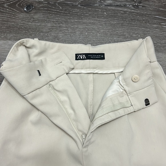 Zara Hight Waisted Cream Business Causal Pants - Picture 4 of 7